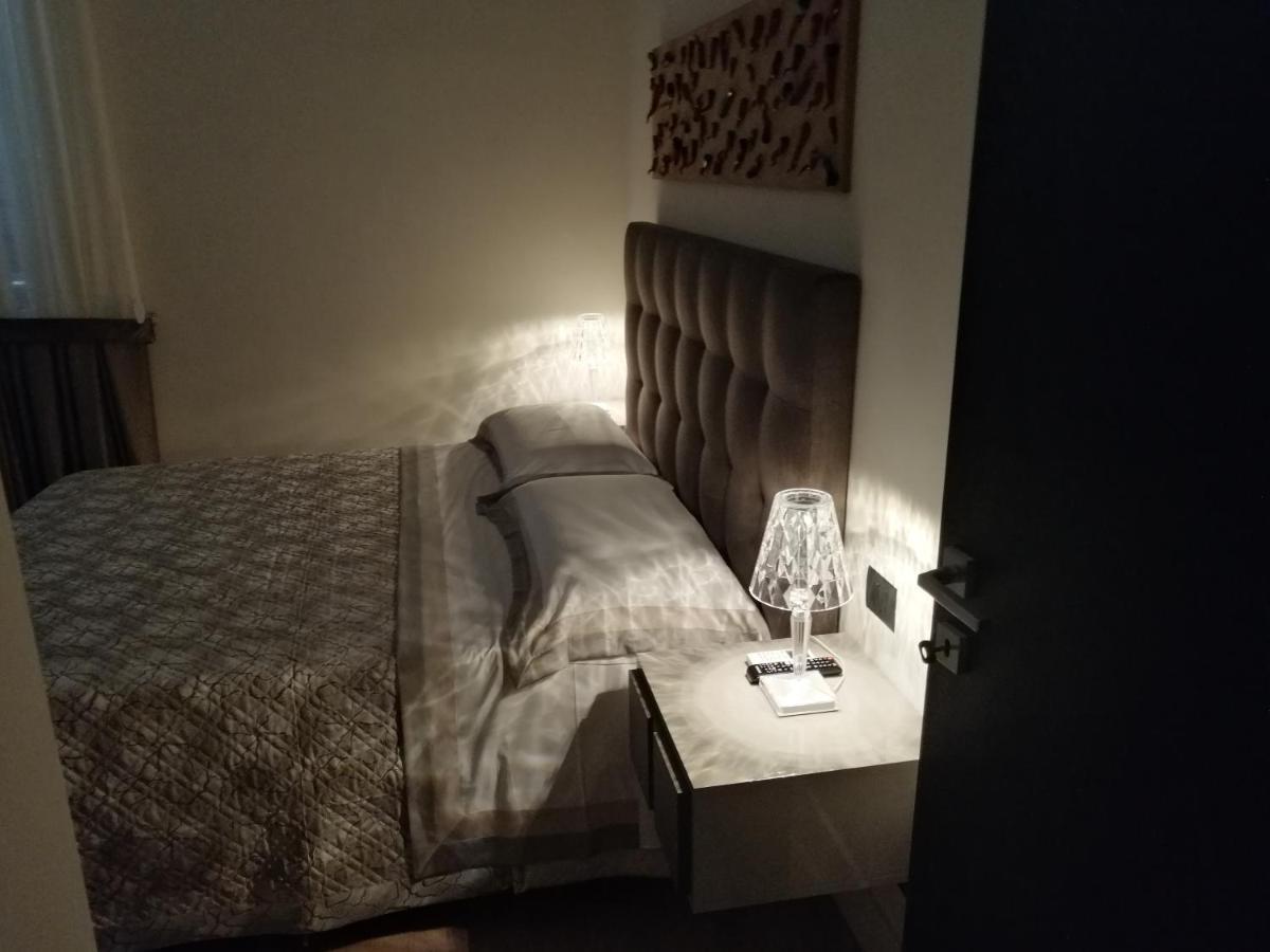 Fafgrandsuitenapoli エクステリア 写真